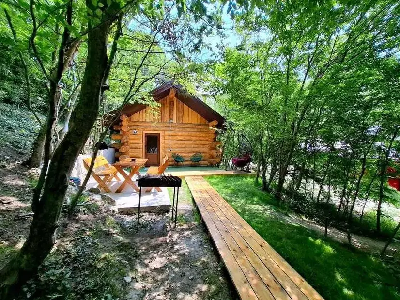 Дом-студия из сосны 30 м² у реки до 4 гостей, фото 1