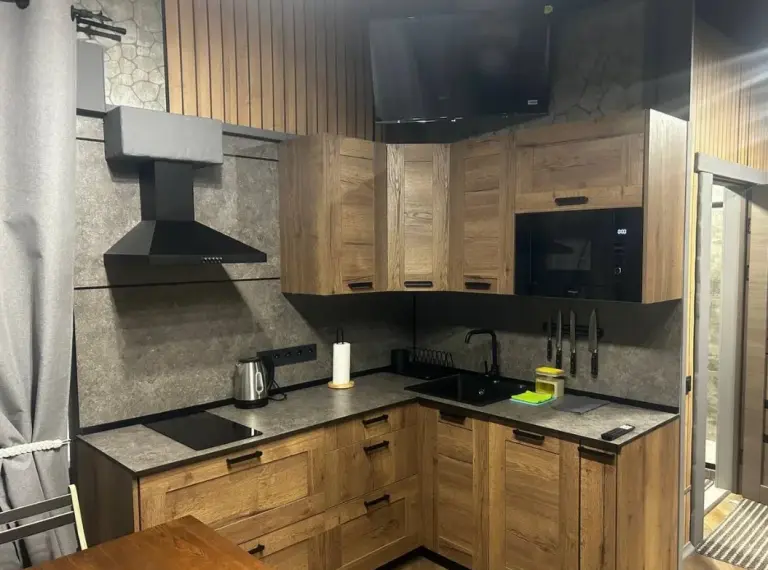 Рубленые дома из кедра «DeuxChalets» в Шерегеше, фото 7