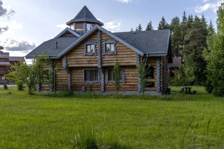 Дом «Серебряный» с пятью спальнями до 14 гостей, Дом, Тверь