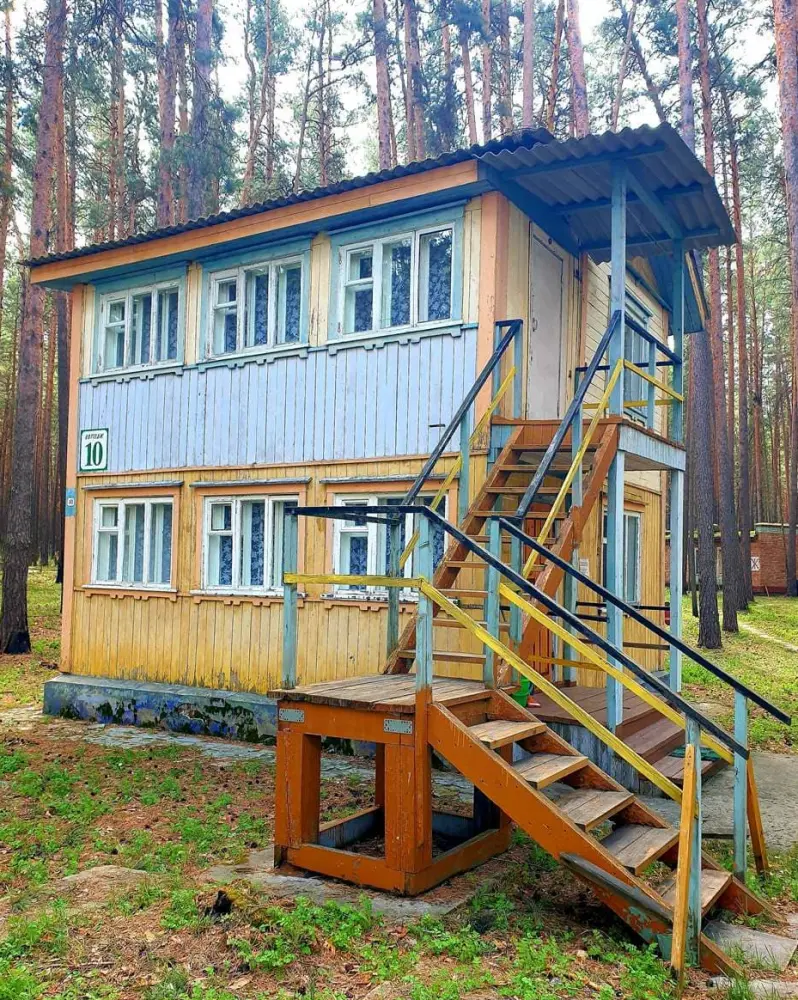 Этаж коттеджа №10 на 3 гостей с верандой, фото 1