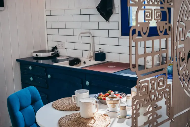 Дом для двоих «Санторини» 21 м² с личным садом и чаном, фото 3