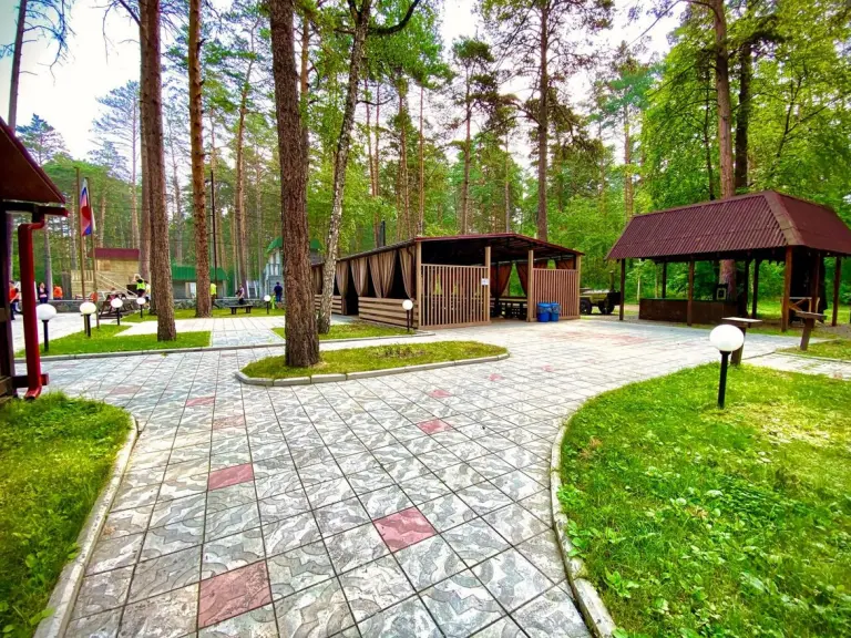 Зона отдыха «Логово» в Заельцовском парке, фото 3