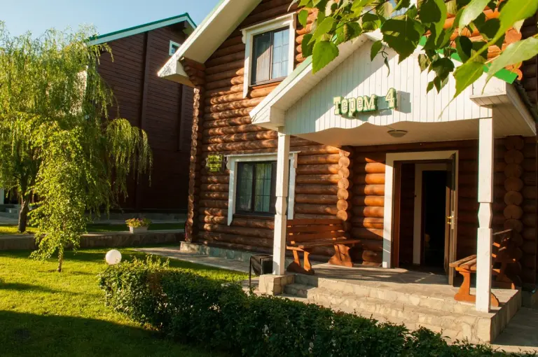 Загородный комплекс «Русская охота» у Курумоча, Парк-отель / загородный клуб