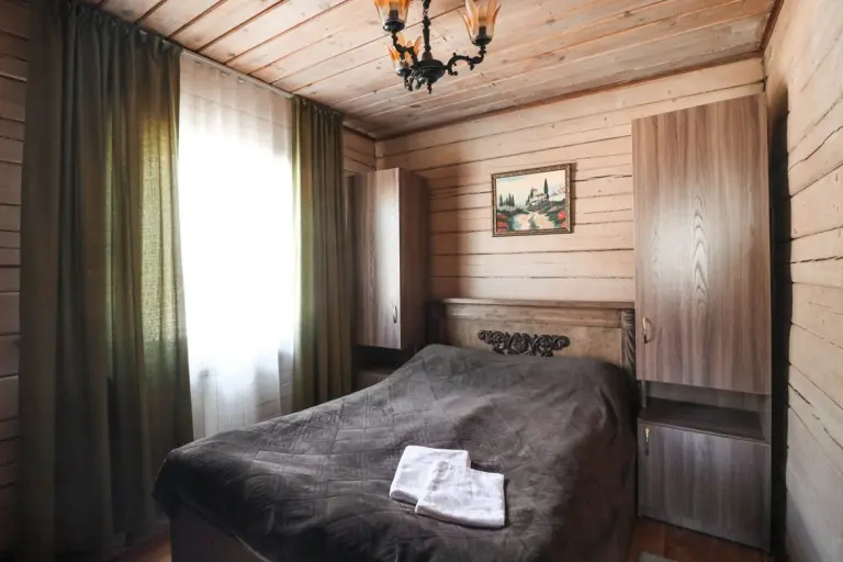 Дом «Люкс» с двумя спальнями и кухней до 6 гостей, фото 2