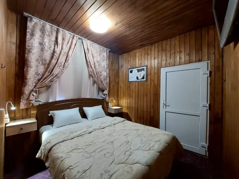 Семейный домик с двумя комнатами и мини-кухней до 4 гостей, фото 2