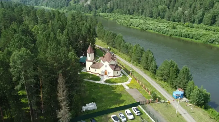 База отдыха «Beret Club» на Мане в Берети, База отдыха, Красноярский край, Мана