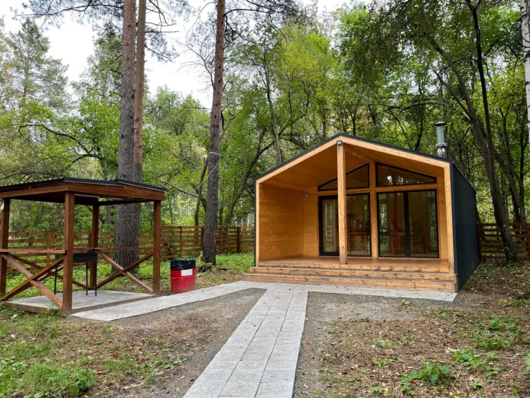 Беседка-шале с панорамными окнами и мангалом до 20 человек, 5 шале, фото 3