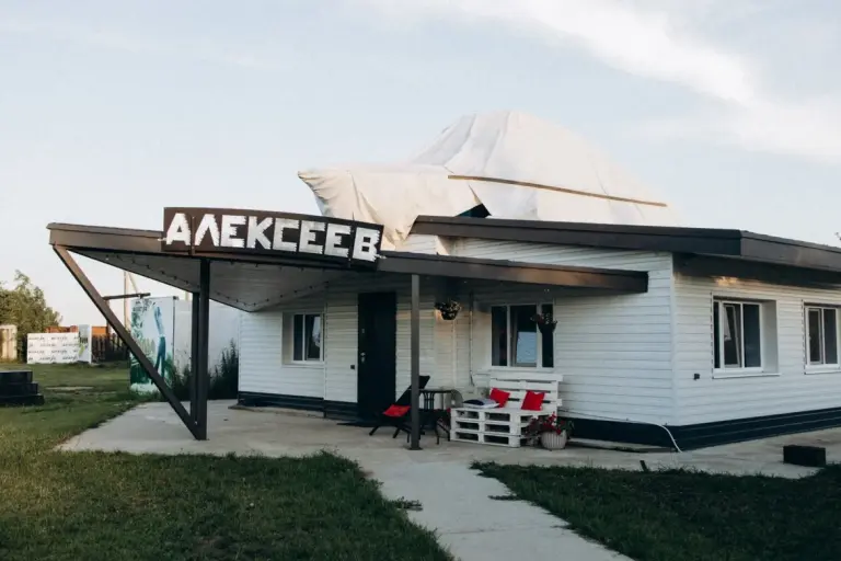 Дом-катер «Алексеев» с морским интерьером и столом на 10 персон, до 8 гостей, Дом, Нижегородская область, Балахна