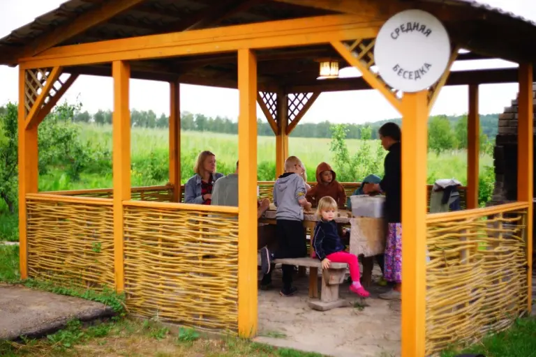 Средняя беседка с мангалом и печью у домов до 6 человек, фото 3