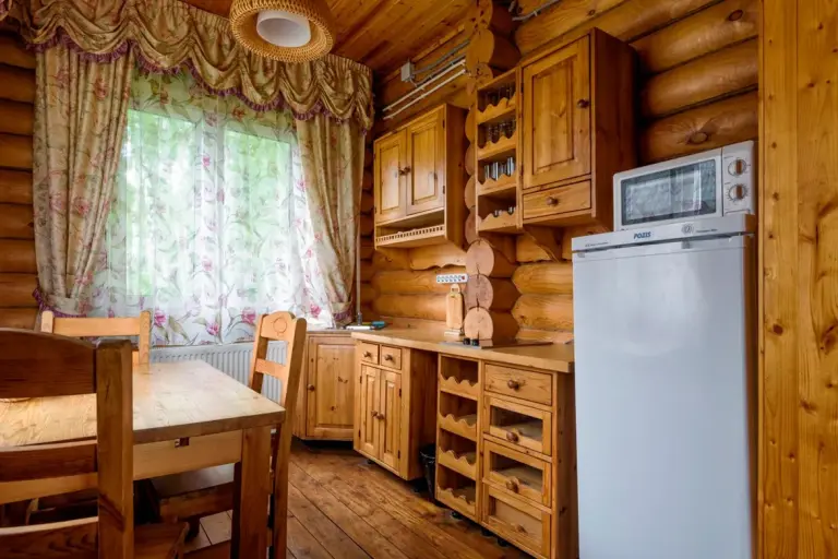 Бревенчатый коттедж 110 м² с тремя спальнями и мангалом до 7 гостей, фото 5