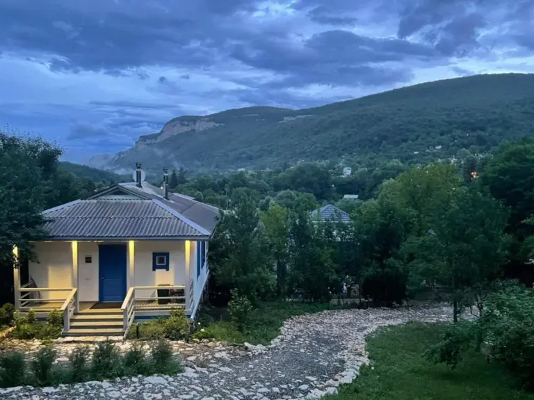 Гостевые дома «ВиллаЛила» в Мезмае, фото 1