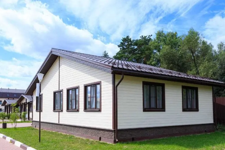 Большой тёплый домик-беседка 65 м² для банкета до 60 гостей, фото 1