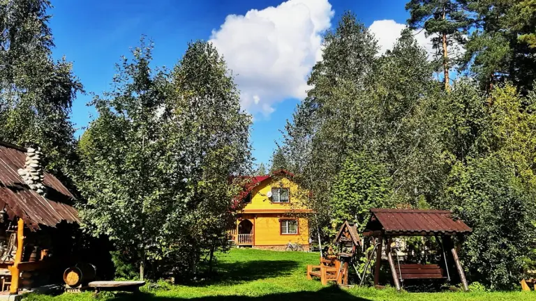 Усадьба «Лебедь» в Турочаке, База отдыха