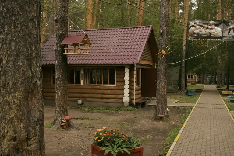 Малая тёплая беседка с камином и мангалом до 20 человек, фото 5